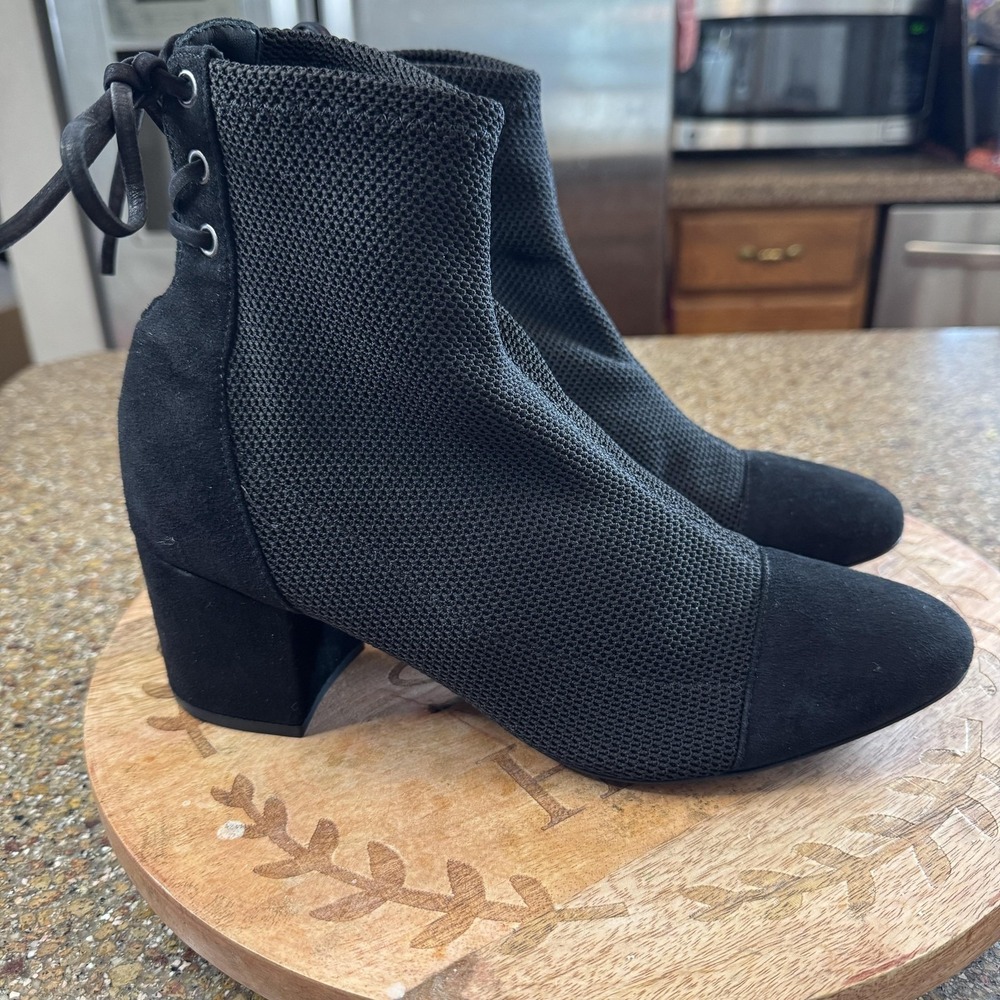 Schutz Emilia Ankle Boot 10B Black Knit Suede 2.5" Block Heel Lace Up Minimalist